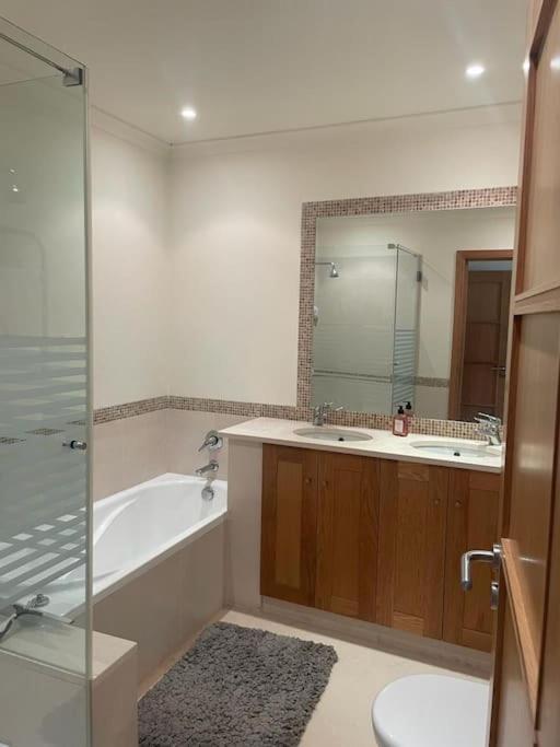 2 Bed Apartment Palmyra Vila Sol Quarteira Buitenkant foto
